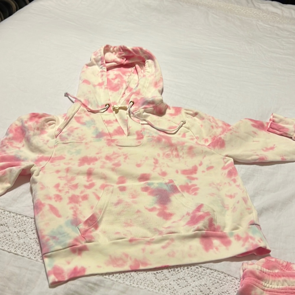 Brand New without tags love shack fancy Kirby hoodie size small